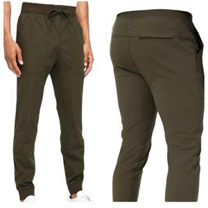 Lululemon ABC Jogger Pants Mens Small Dark Olive Athletic Running Lightweight